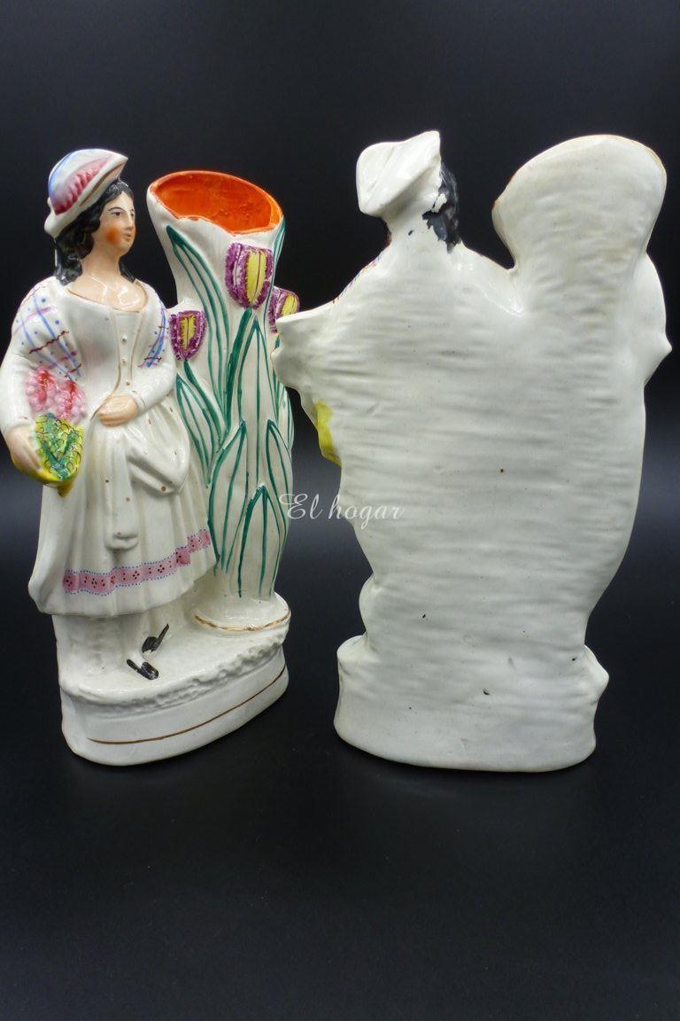 Pareja de figuras de cerámica de Stafford - Imagen 6
