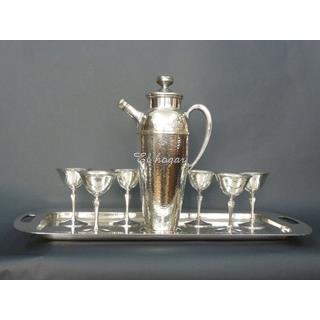 Antiguo juego de coctelera, 6 copas y bandeja de metal plateado - Imagen 1