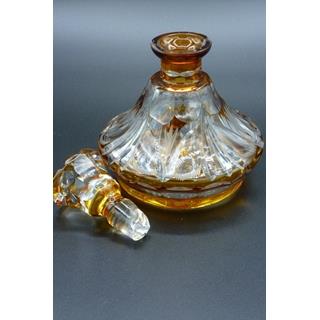 Botella licorera de cristal tallado color ámbar - Imagen 2