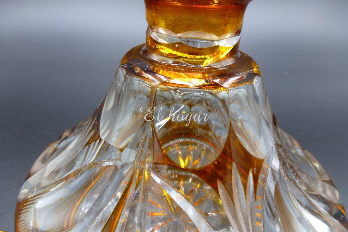 Botella licorera de cristal tallado color ámbar - Imagen 7
