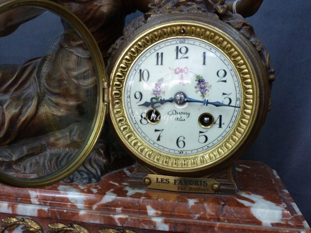 Reloj de sobremesa con guarnición, francés. - Imagen 6