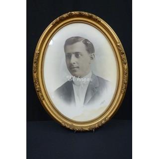 Retrato fotográfico , coloreado y enmarcado. Finales XIX - Imagen 1